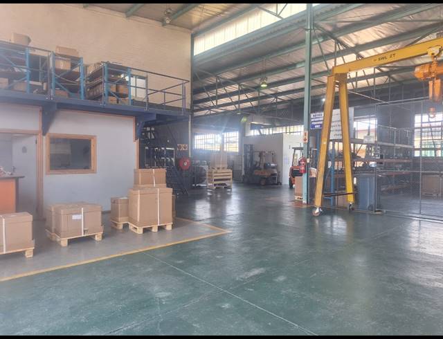 795M² WAREHOUSE TO LET IN NELSPRUIT INDUSTRIAL